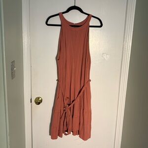 Peach dress with pockets and cloth belt torrid size 4